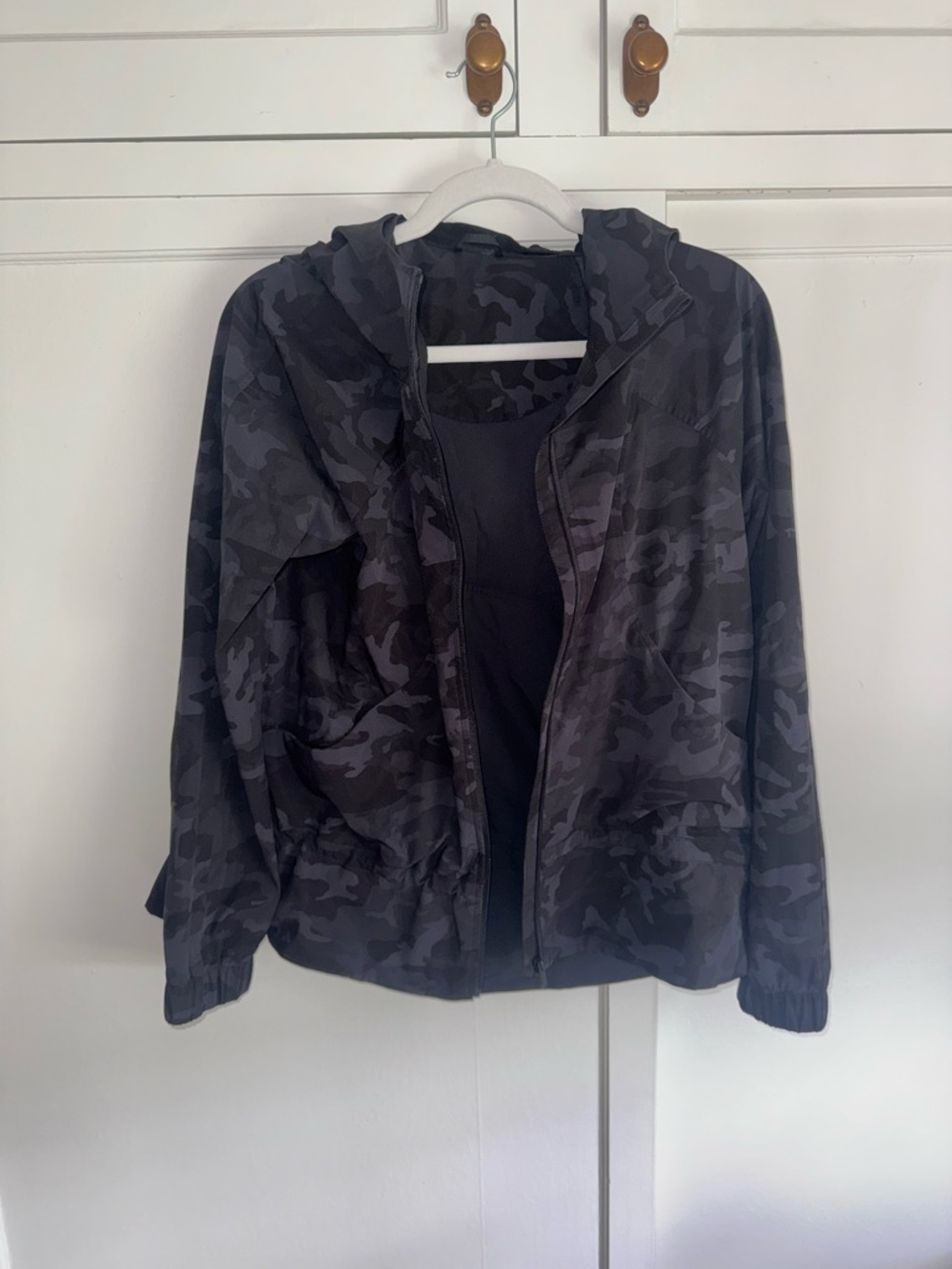 Lululemon Women’s Dark Gray Camo Zip-Up Hoodie Jacket